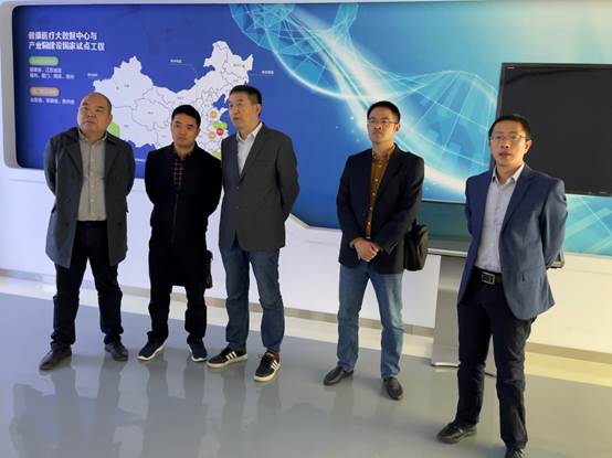 領導調研互聯網新聞稿(領導調研互聯網新聞稿件)