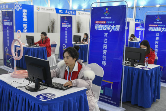 互聯(lián)網(wǎng)行業(yè)營銷新聞報道(互聯(lián)網(wǎng)行業(yè)營銷新聞報道范文)