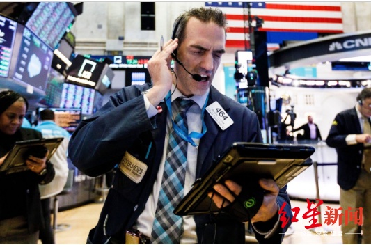 包含做新聞塔奇曼互聯網的詞條